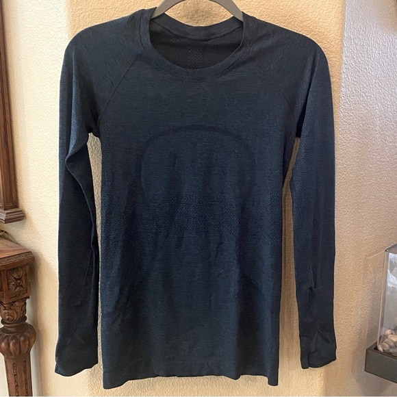 LULULEMON Women Blue Swiftly Tech Athletic Long Sleeve Shirt Size 6 - Picture 1 of 7